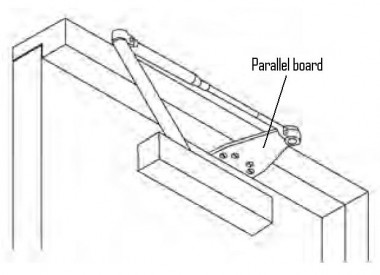 Parallel fitting for Contract over head closers